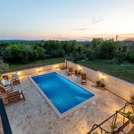 Villa Seven Olives With Heated Pool Near Krka Waterfalls