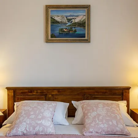 Seven Olives With Heated Pool Near Krka Waterfalls Villa