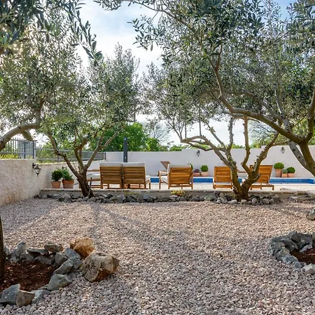 Seven Olives With Heated Pool Near Krka Waterfalls * Planjane